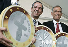 Güney Kıbrıs'ın eurosunda 'ulusal sembol': Haç  
