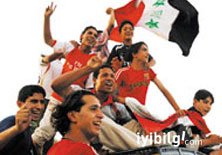 Futbol coşkusu Iraklıları birleştirdi  

