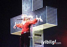 İşte new-age şer üçgeni: Madonna, İsrail, Kabala!