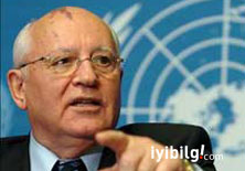 Gorbaçov: Bush tek başına dünyaya hükmedemez 
