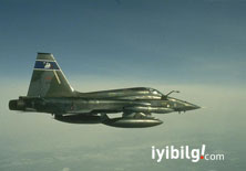İran'dan yeni gözdağı tanıtımı: Yeni F-5'ler