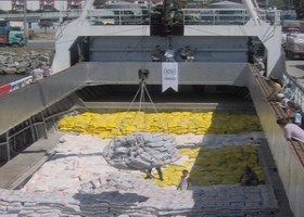 Türkiye'den yardım gemileri yolda