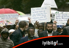 İsveç'te Müslümanlar ayakta!