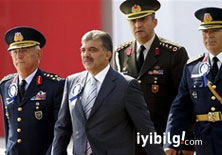 Cumhurbaşkanı Gül'ün ilk resmi kabulu 
