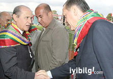 Özlenen tablo: Erdoğan ve Bahçeli birlikte yürüdü