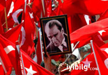 'Hepimiz Atatürk'üz'

