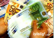 Paramız küçülüyor: Euro boyunda Lira