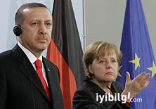 Merkel'den Erdoğan'a 'uyum' cevabı!
