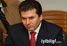Arnavutluk savunma bakanı istifa etti