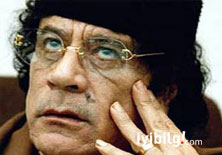 Kaddafi Arapları topa tuttu!