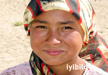 Uygur'da başörtü yasağı  bezdirdi