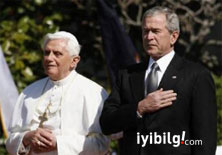 Örtük mücadele: Papa Bush'a karşı!