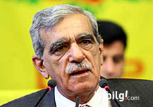 Kürt kökenli siyasetçilerden Türk'e destek!
