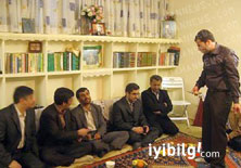 Ahmedinejad oğlunu evlendirdi / Foto
