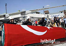 Polisten CHP'ye ŞOK protesto !