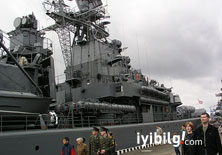 Rus nükleer savaş gemileri Libya'da