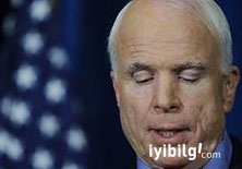 Finans paketinin çökmesi McCain'i de vurdu