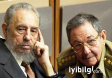  Fidel ve Raul Castro kutsandı! 