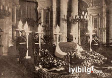 'Atatürk'ün cenaze namazı kılındı mı?'