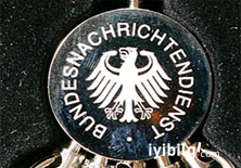 Almanya'da bombacı ajan skandalı