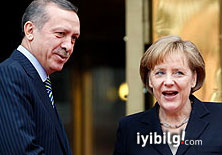 Erdoğan, Merkel'i resmi tören ile karşıladı