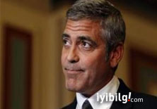 Ünlü aktör Clooney'den Sudan uyarısı!