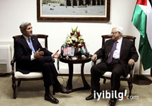 Kerry ile Abbas bir araya geldi