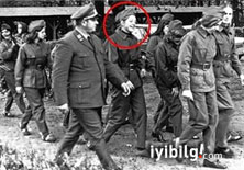 Merkelin askerlik fotoğrafı ortaya çıktı