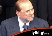 İtalya'da Berlusconi güvenoyu aldı