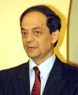 İngiltere'den Güney Kıbrıs'a silah ambargosu