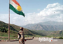 Kürdistan haritası yasak, bayrağı her yerde!