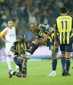 UEFA'nın favorisi Fenerbahçe