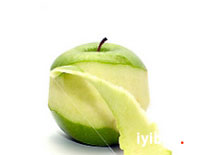 Canan Karatay uyardı: Kurtlu elma yiyin