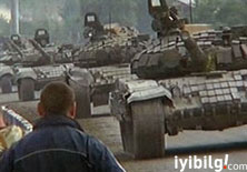 Rus ordusu ateşkesi bozdu, Tiflis'e ilerliyor