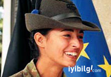 İtalyan ordusunda ilk Müslüman kadın!
