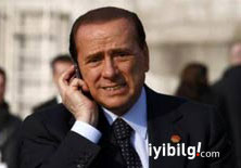 Berlusconi: Asıl Amanda benim
