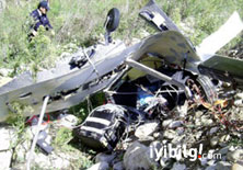 Pakistan'da yolcu uçağı düştü     

