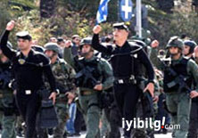 Yunan özel kuvvetlerinde skandal 
