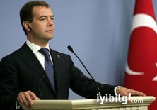 Medvedev, İsrail yönetimini kızdırdı