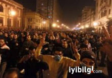 Mısır'da halk ile ordu karşı karşıya