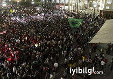 Brezilya'da gösteriler sürüyor