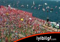 İzmir'deki mitinge katılım yoğun